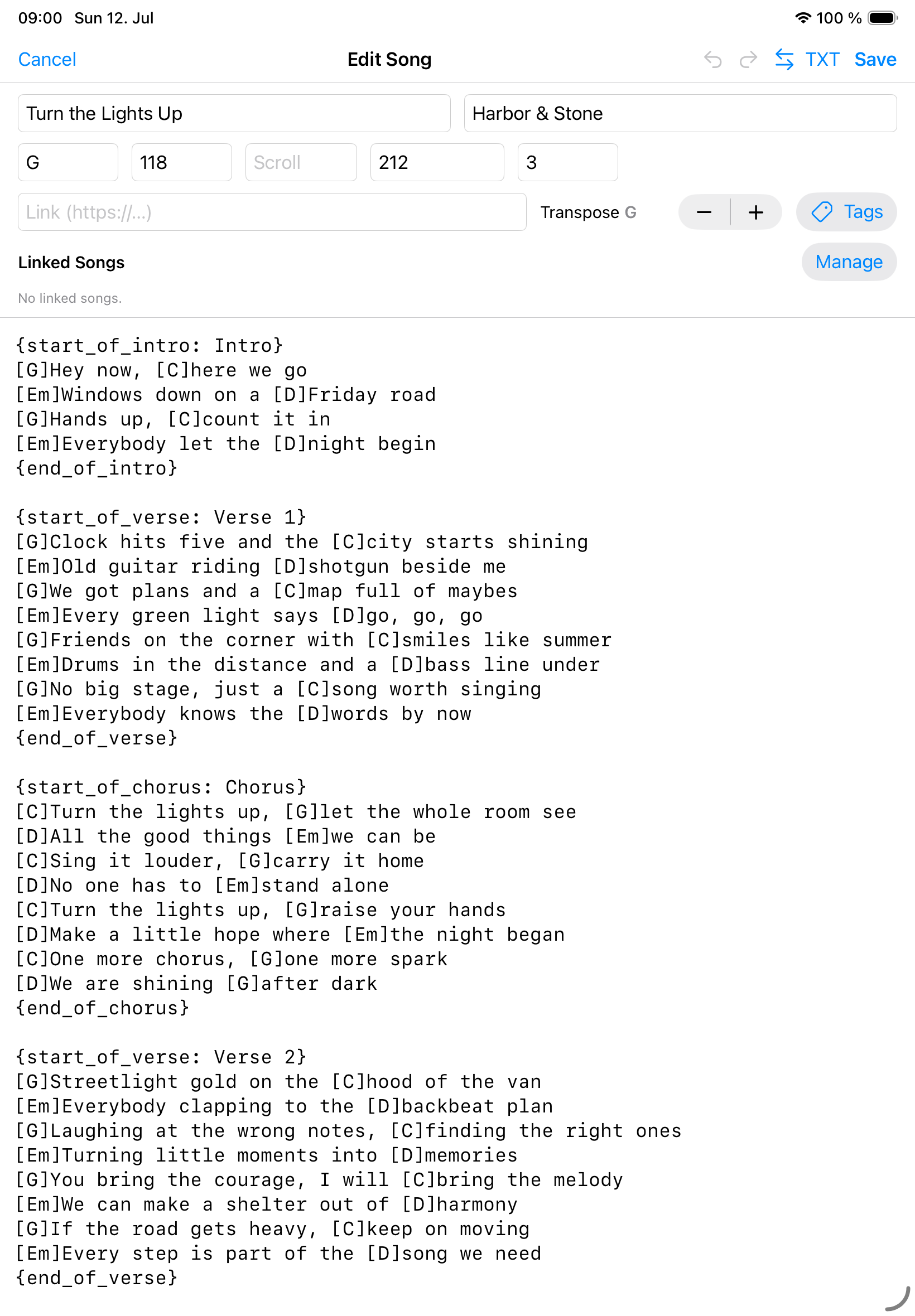 Songivo editor with metadata, transpose, linked songs, and ChordPro source fields